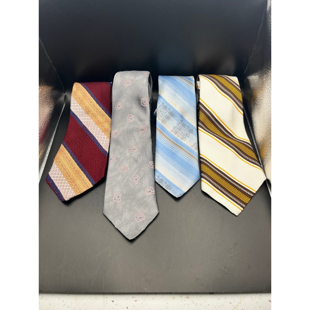 Vintage Mens Neckties Lot of 4 Mens Store JC Penny‎ Montgomery Ward Ties Vtg